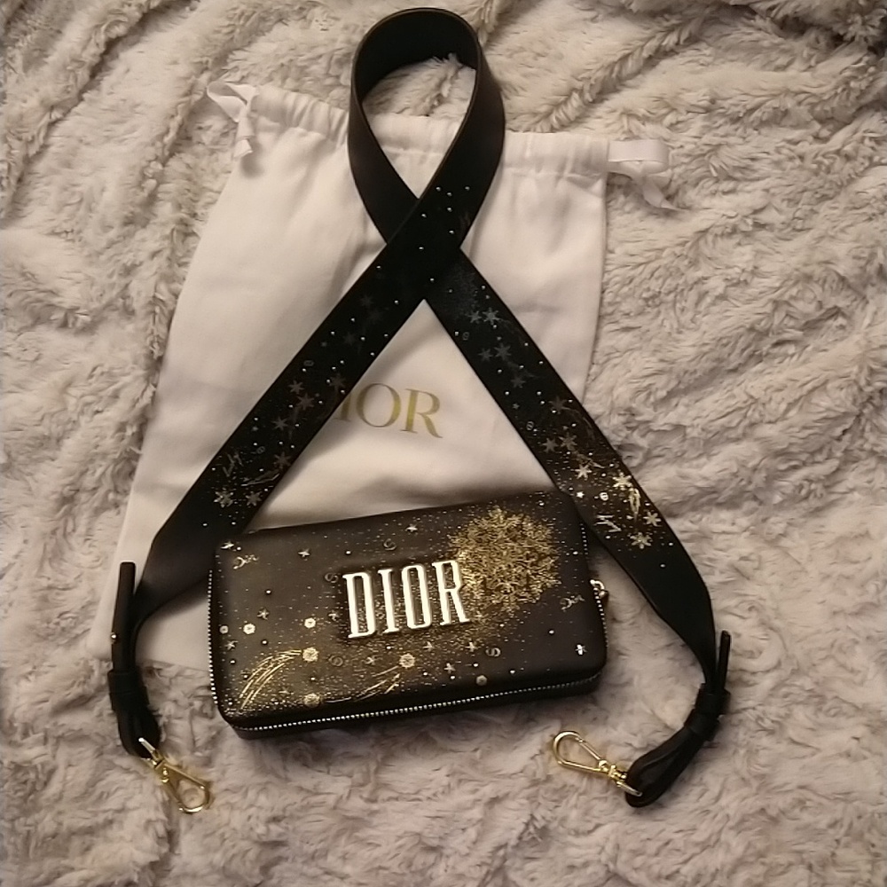 💖 Gorgeous Dior Shoulder Bag/Crossbody 💖